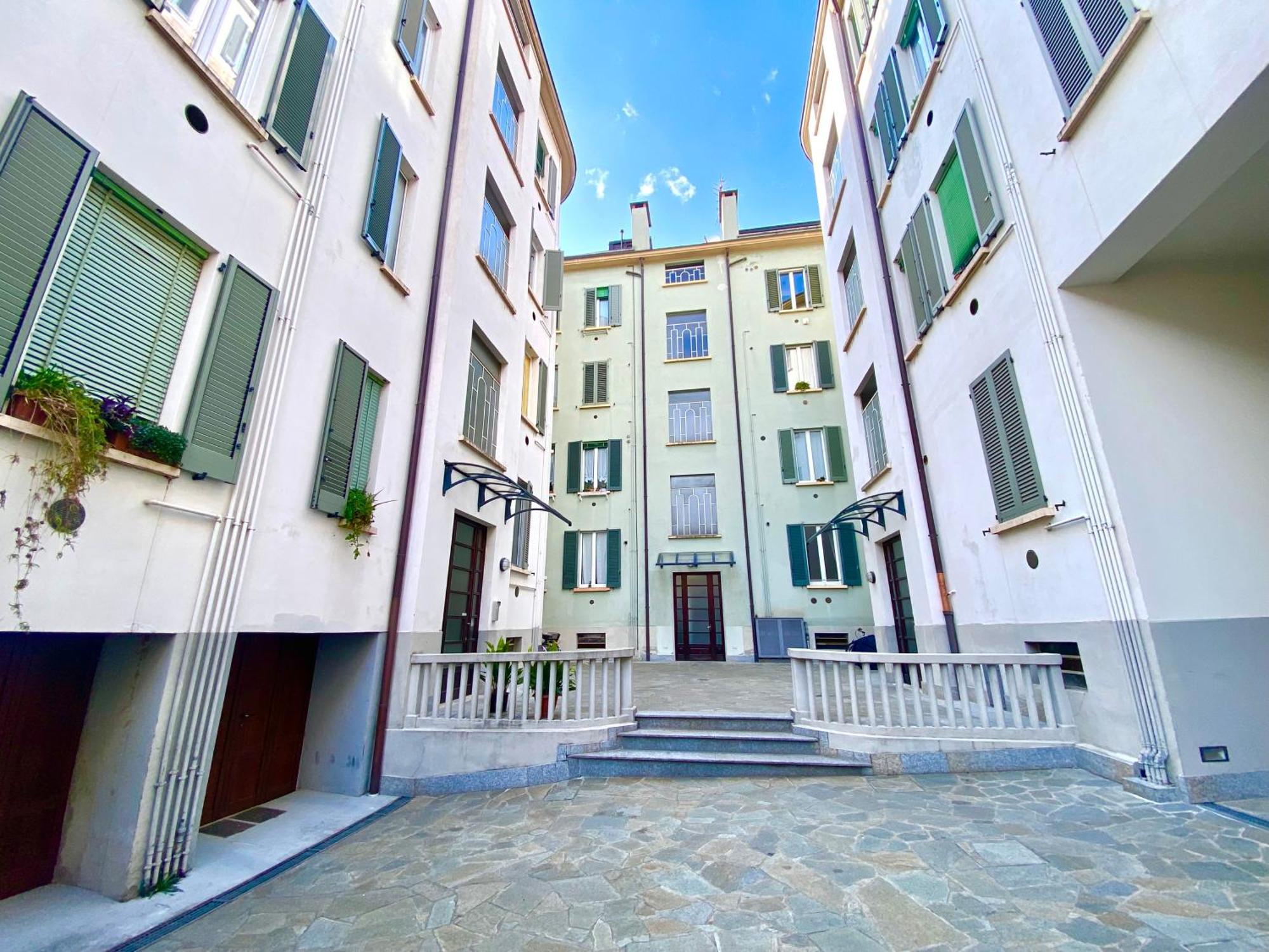 Comoluxhouse- Intero Appartamento Bagian luar foto